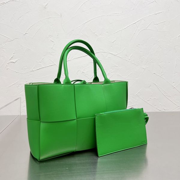 luxries bags fashion shopping bag women woven handbags designer large capacity handbag classic casual totes
luxries bags fashion shopping bag women woven handbags designer large capacity handbag classic casual totes