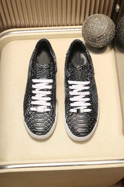 2022 fashion luxury casual shoes men's sneakers party leather velvet 38-45 size with box fashion blade fashion blade 1top, Black
2022 fashion luxury casual shoes men's sneakers party leather velvet 38-45 size with box fashion blade fashion blade 1top, Black