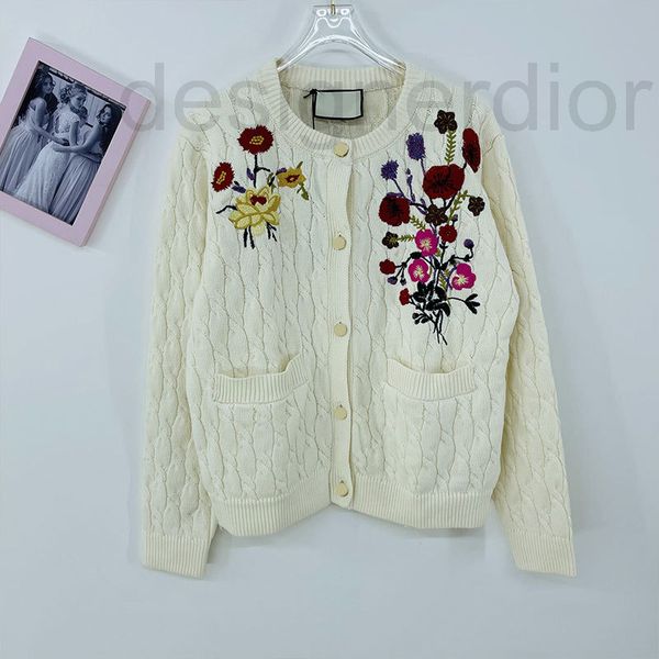 women's knits & tees designer g family cotton round neck single breasted pocket long sleeve sweater embroidered flower letters french c, White
women's knits & tees designer g family cotton round neck single breasted pocket long sleeve sweater embroidered flower letters french c, White