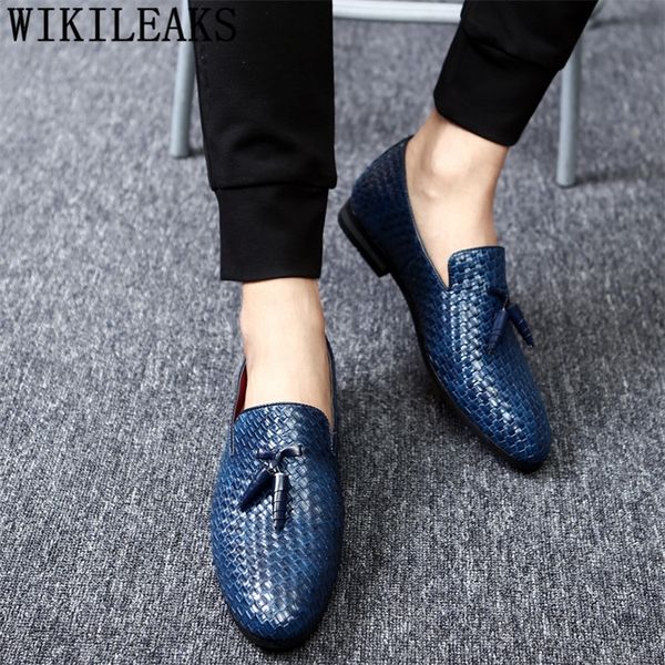 dress shoes british men formal loafers office coiffeur leather classic black wedding sepatu slip on pria 220907
dress shoes british men formal loafers office coiffeur leather classic black wedding sepatu slip on pria 220907