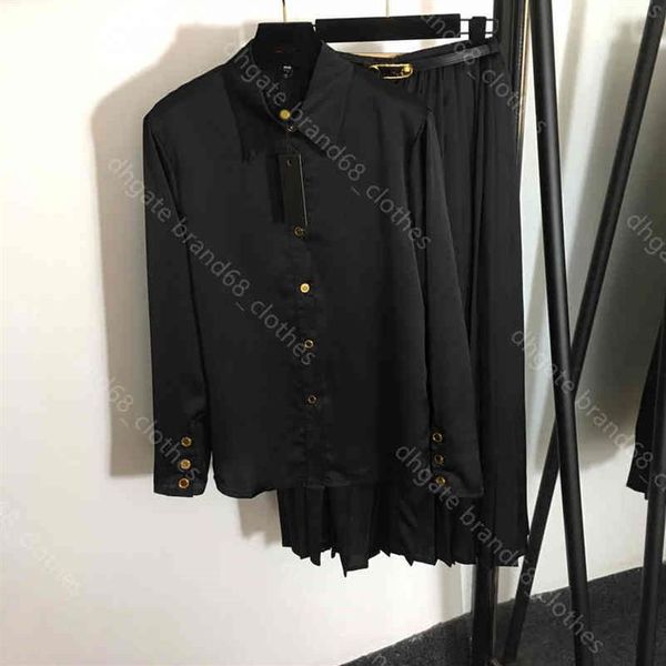 designer women clothes two piece dress shirts pin leather belt pleated skirt silk long sleeve shirt suit solid color 5a summer fem334k, White
designer women clothes two piece dress shirts pin leather belt pleated skirt silk long sleeve shirt suit solid color 5a summer fem334k, White