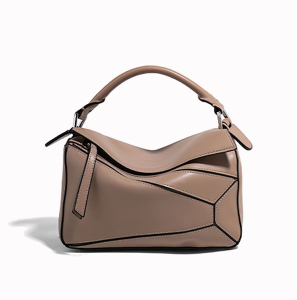 single shoulder bag handbag belt bag the totes designer women's fashion puzzle genuine leather handbags luxury shoulders strap crossbod
single shoulder bag handbag belt bag the totes designer women's fashion puzzle genuine leather handbags luxury shoulders strap crossbod