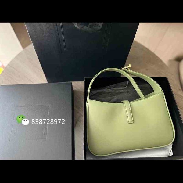 designer luxury women the tote bag fashion versatile handbags shoulder crossbody bags purse tories totes large capacity saddle wallets 7a 6
designer luxury women the tote bag fashion versatile handbags shoulder crossbody bags purse tories totes large capacity saddle wallets 7a 6