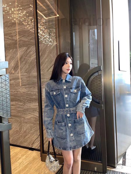 casual dresses designer mimi 22ss new miao crystal belt dress washing jeans blue jacket l tdhf, Black;gray
casual dresses designer mimi 22ss new miao crystal belt dress washing jeans blue jacket l tdhf, Black;gray