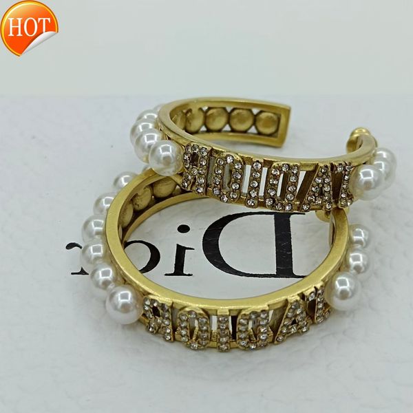 d jia di jia's new earrings letters high sense with diamond pearls light luxury temperament earrings 925 sier needl factory direct sale, Golden
d jia di jia's new earrings letters high sense with diamond pearls light luxury temperament earrings 925 sier needl factory direct sale, Golden