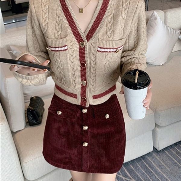 two piece dress autumn winter knitted cardigan sets womens outifits preppy style sweater jacket buttons corduroy skirts 220906, White
two piece dress autumn winter knitted cardigan sets womens outifits preppy style sweater jacket buttons corduroy skirts 220906, White