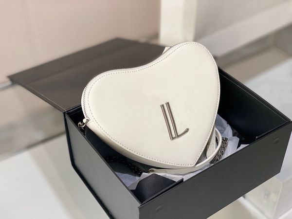 designer handbags luxury lady bag heart-shaped square chain bag genuine leather girl fashion heart tassel shoulder bags quilted messenger wa
designer handbags luxury lady bag heart-shaped square chain bag genuine leather girl fashion heart tassel shoulder bags quilted messenger wa