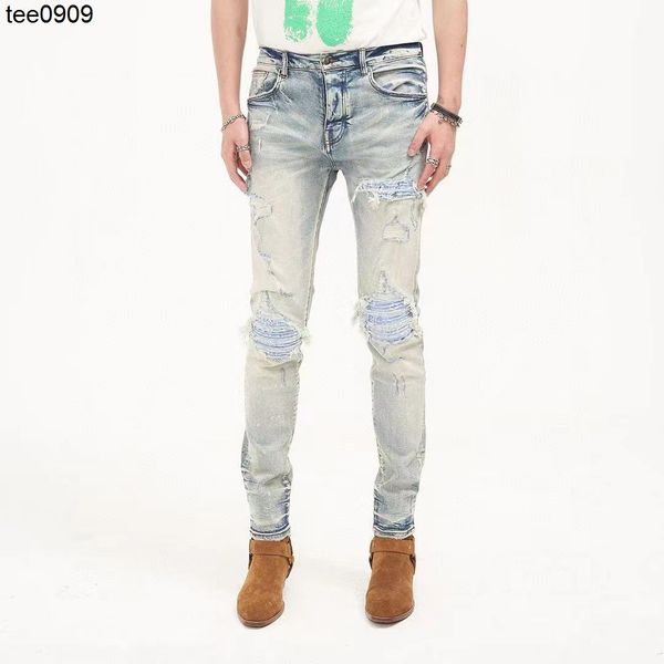 street fashion brand jeans new punk style light blue zipper knee pleated jeans men's tight feet
street fashion brand jeans new punk style light blue zipper knee pleated jeans men's tight feet