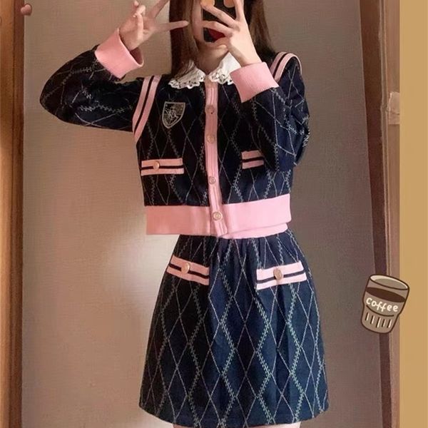 two piece dress preppy style plaid knitted set women autumn vneck short cardigan sweater mini skirt suits female 220906, White
two piece dress preppy style plaid knitted set women autumn vneck short cardigan sweater mini skirt suits female 220906, White