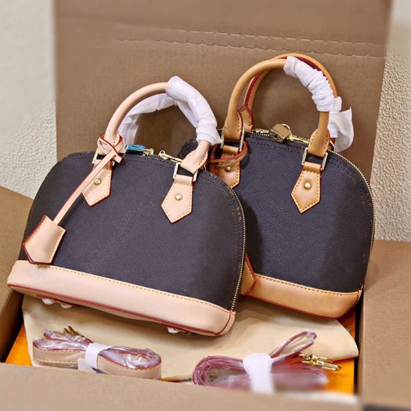 luxury designer handbag fashion bags women classic style totes shopping bag travel street design famous letter printing mini cr
luxury designer handbag fashion bags women classic style totes shopping bag travel street design famous letter printing mini cr