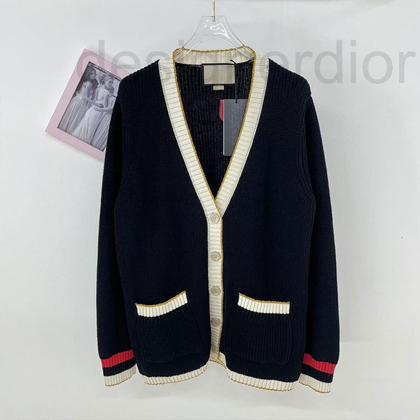 women's knits & tees designer g family single breasted v-neck long sleeve color matching double pocket sweater letter embroidery loose, White
women's knits & tees designer g family single breasted v-neck long sleeve color matching double pocket sweater letter embroidery loose, White