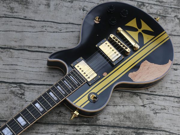 aged jameshetfield guitar solid maple cap vintage binding over frets ebony fingerboard quality guitar
aged jameshetfield guitar solid maple cap vintage binding over frets ebony fingerboard quality guitar