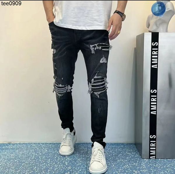 jeans fashion brand printed patch cloth micro elastic leisure slim fit high street hole men's jeans, Blue
jeans fashion brand printed patch cloth micro elastic leisure slim fit high street hole men's jeans, Blue