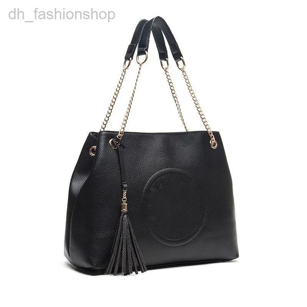 europe and the large capacity fashion single shoulder bag new women's totes handbag decoration women messenger bags
europe and the large capacity fashion single shoulder bag new women's totes handbag decoration women messenger bags