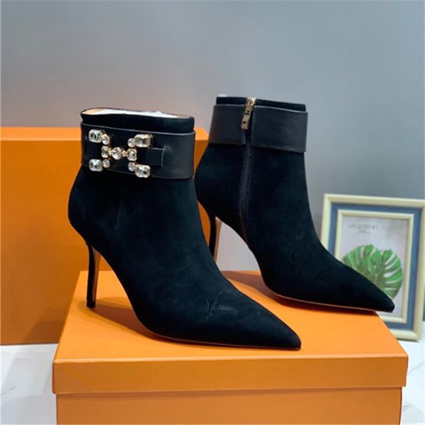 the latest high-heeled ankle with gold buckle pointed toe stiletto womens boot size 34-39, Black
the latest high-heeled ankle with gold buckle pointed toe stiletto womens boot size 34-39, Black