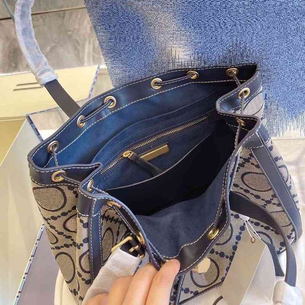 designer luxury women bags torys handbag tb fashion bucket bag inclined shoulder versatile multicolour purses burchs totes large capacity sa
designer luxury women bags torys handbag tb fashion bucket bag inclined shoulder versatile multicolour purses burchs totes large capacity sa