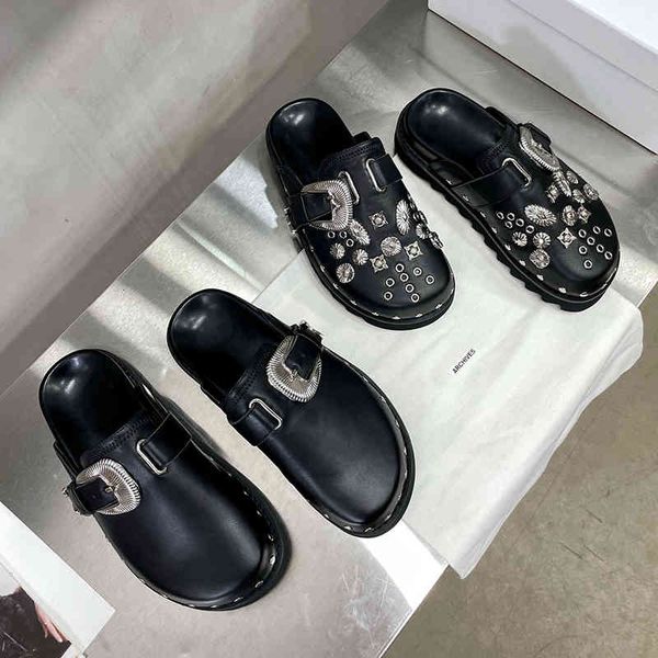 slippers to metal liu nail bo kenmueller shoes spring and summer belt buckle thick soled slacker wearing a real leather bag head half slippe, Black
slippers to metal liu nail bo kenmueller shoes spring and summer belt buckle thick soled slacker wearing a real leather bag head half slippe, Black