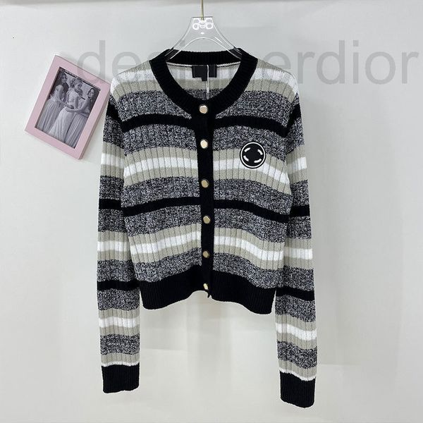 women's knits & tees designer small fragrance autumn new round neck stripe color contrast long sleeve single breasted sweater cardigan, White
women's knits & tees designer small fragrance autumn new round neck stripe color contrast long sleeve single breasted sweater cardigan, White