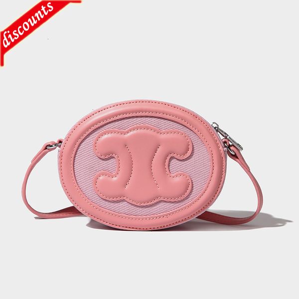 designer bags gu shujia canvas splicing small round single shoulder women's versatile 2022 new diagonal niche design
designer bags gu shujia canvas splicing small round single shoulder women's versatile 2022 new diagonal niche design