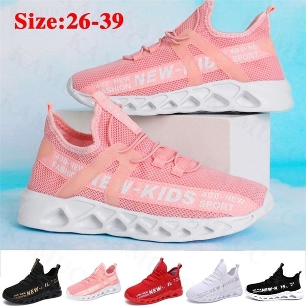 kids shoes children sneakers for boys running girls sports tenis infantil breathable chaussure enfant child trainers 220805, Black;red
kids shoes children sneakers for boys running girls sports tenis infantil breathable chaussure enfant child trainers 220805, Black;red
