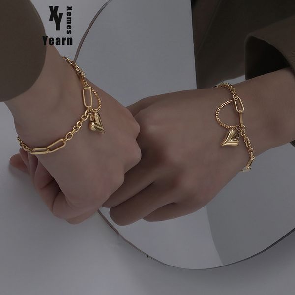 2021 new classic heart pendant stainless steel bracelets for woman korean fashion jewelry party girl's unusual charm bracelet, Golden;silver
2021 new classic heart pendant stainless steel bracelets for woman korean fashion jewelry party girl's unusual charm bracelet, Golden;silver