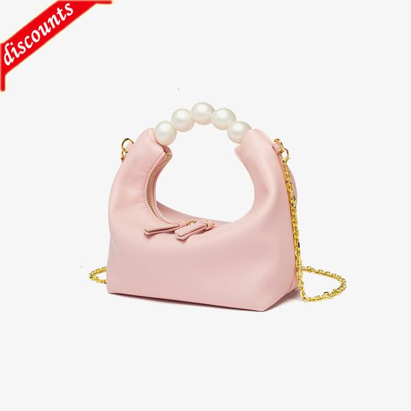 designer bags 2022 summer new women's unique niche ins pearl dinner pillow premium handbag
designer bags 2022 summer new women's unique niche ins pearl dinner pillow premium handbag