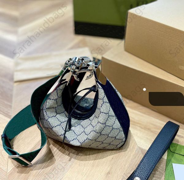 22fw luxury shoulder bags 5a cross body totes designer womens handbag two-letter print retro croissant bags two sizes ladies wallets
22fw luxury shoulder bags 5a cross body totes designer womens handbag two-letter print retro croissant bags two sizes ladies wallets