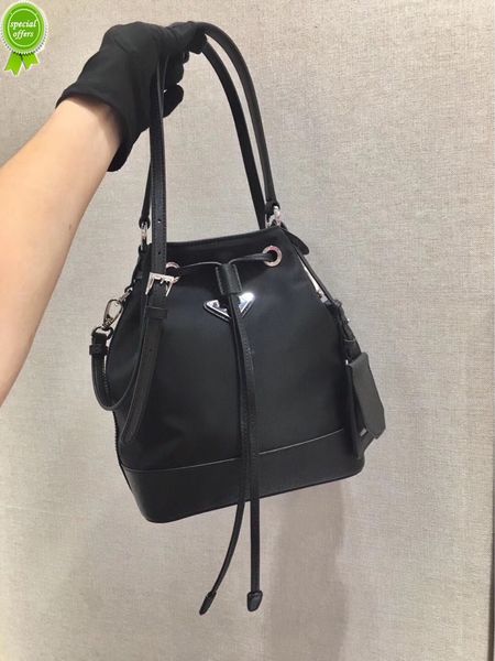 designer clutch bag purses ladies handbags evening clutches triangular cloth bucket drawstring buckle leather cross stitch portable shoulder
designer clutch bag purses ladies handbags evening clutches triangular cloth bucket drawstring buckle leather cross stitch portable shoulder