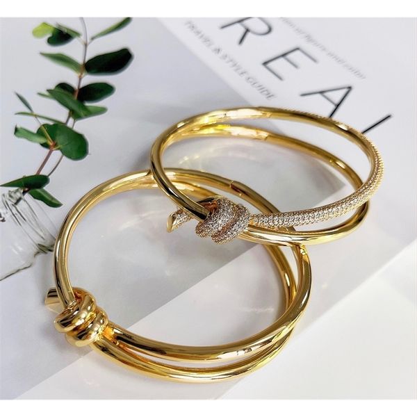 bangle original designer ladies bracelet 18k gold-plated fashion light luxury jewelry with box g220908, Black
bangle original designer ladies bracelet 18k gold-plated fashion light luxury jewelry with box g220908, Black