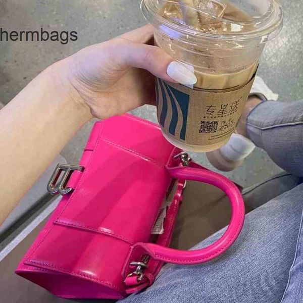 brand balencaigass italy bag bags small classic shoulder leather crocodile pattern messenger fashion one flip hourglass square women vy06
brand balencaigass italy bag bags small classic shoulder leather crocodile pattern messenger fashion one flip hourglass square women vy06