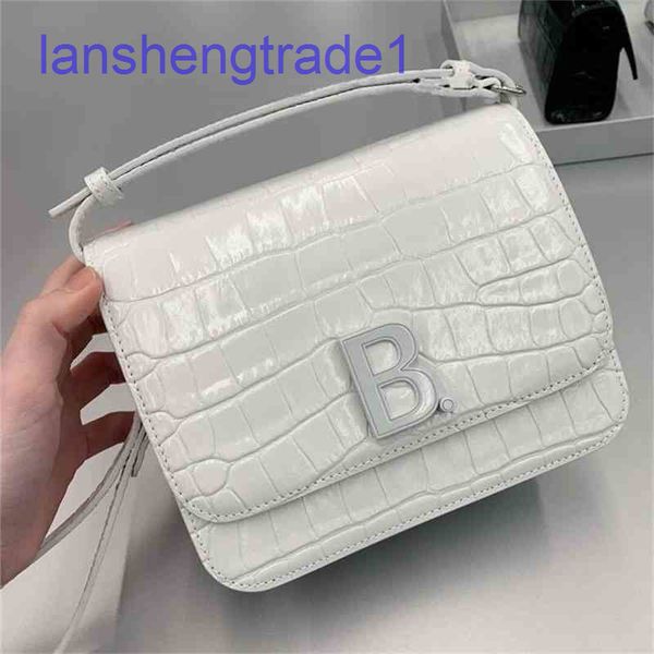 balenciga leather designer alligator 2022 autumn and winter fashion b-shaped messenger tofu one shoulder small square bag
balenciga leather designer alligator 2022 autumn and winter fashion b-shaped messenger tofu one shoulder small square bag