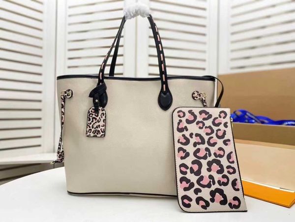 wholesale wild at heart totes handbags composite bags women medium embossing genuine leather leopard print shopping bag m45856 2022 qual
wholesale wild at heart totes handbags composite bags women medium embossing genuine leather leopard print shopping bag m45856 2022 qual