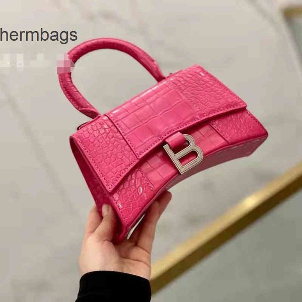 bags balencaigass bag hourglass shoulder italy brand designer 22 leather crocodile messenger fashion versatile spring summer small one oyf2
bags balencaigass bag hourglass shoulder italy brand designer 22 leather crocodile messenger fashion versatile spring summer small one oyf2
