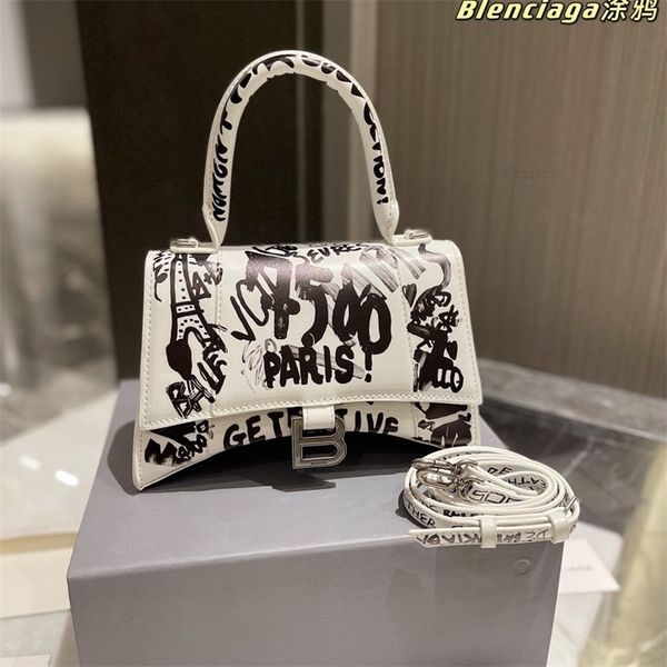 women handbags classic balencigass bags hourglass star messenger large spring autumn styleradc
women handbags classic balencigass bags hourglass star messenger large spring autumn styleradc