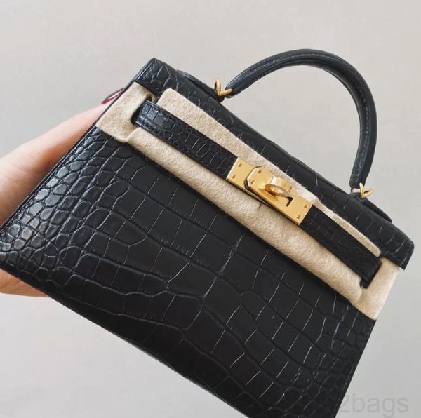 purses ladies handbags evening bags wrist 2022 spring summer new leather second generation mini cowhide small classic fashion single hh12
purses ladies handbags evening bags wrist 2022 spring summer new leather second generation mini cowhide small classic fashion single hh12