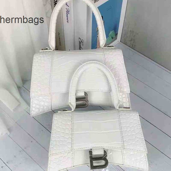 italy balencaigass bags bag brand shoulder classic hourglass women leather crocodile pattern messenger fashion one flip small square 840q
italy balencaigass bags bag brand shoulder classic hourglass women leather crocodile pattern messenger fashion one flip small square 840q