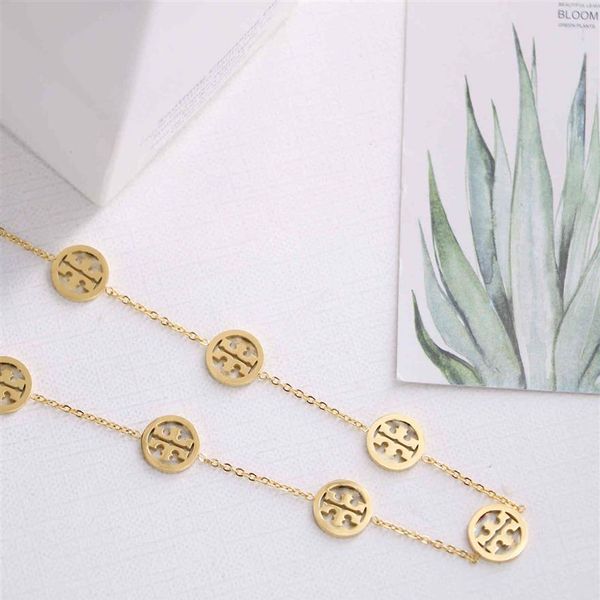 high-quality jewelry decoration titanium steel home hollowed out pattern small circle multi accessories necklace clavicle chain fa270o, Black
high-quality jewelry decoration titanium steel home hollowed out pattern small circle multi accessories necklace clavicle chain fa270o, Black