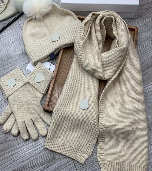 wool hat scarf gloves threepiece suit street fashion scarfs men and women designer fit winter towel, Blue;gray
wool hat scarf gloves threepiece suit street fashion scarfs men and women designer fit winter towel, Blue;gray