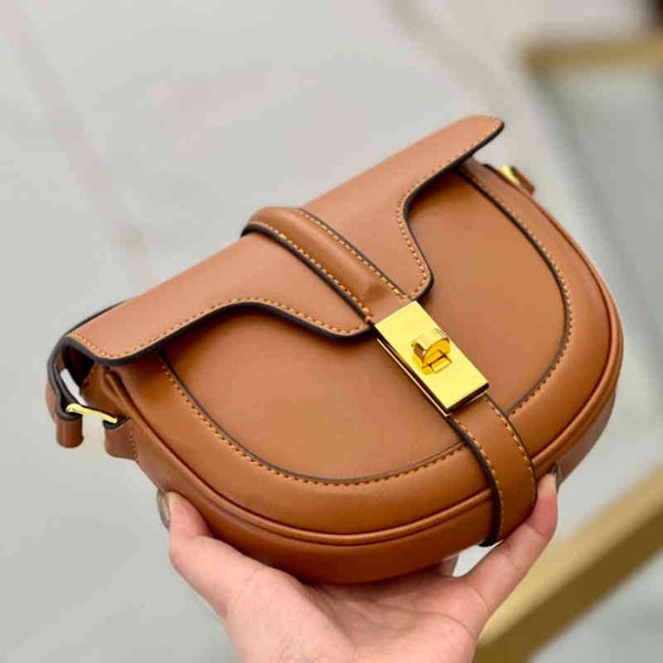 shoulder bags bags women fashion flip cover handbag casual shoulder leather designer crossbody female purses 220302
shoulder bags bags women fashion flip cover handbag casual shoulder leather designer crossbody female purses 220302