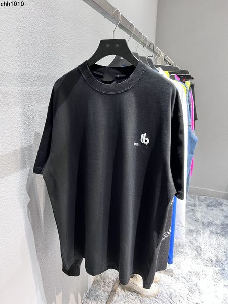 the right couple tee of family b paris ins brick cabinet correct version os small label embroidered short sleeve t-shirt, White;black
the right couple tee of family b paris ins brick cabinet correct version os small label embroidered short sleeve t-shirt, White;black