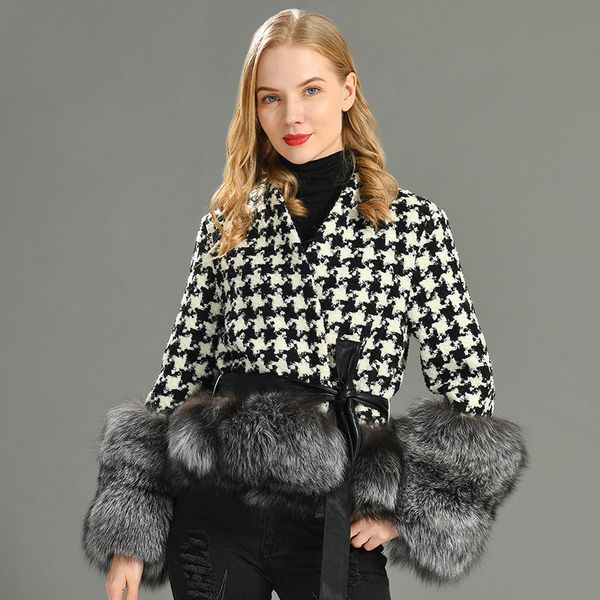 women's wool blends women woolen coat with real fur winter fashion warm woolen blends female elegant women coat 220908, Black
women's wool blends women woolen coat with real fur winter fashion warm woolen blends female elegant women coat 220908, Black