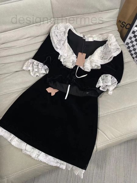 women's tracksuits designer mi 2022 new lace neck velvet matched with a-shaped velvet skirt of the same series fashionable and casual c, Gray
women's tracksuits designer mi 2022 new lace neck velvet matched with a-shaped velvet skirt of the same series fashionable and casual c, Gray