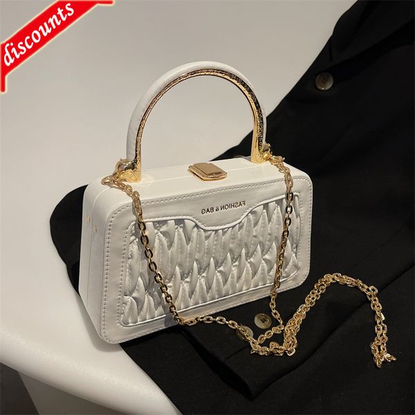 designer bags women's 2022 new fashion single shoulder messenger versatile handbag pleated chain luxury handbags evening clutches
designer bags women's 2022 new fashion single shoulder messenger versatile handbag pleated chain luxury handbags evening clutches