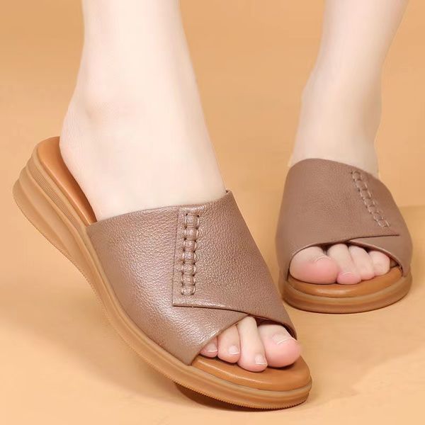 summer women wedge slipper sandals open toe vintage anti-slip leather casual female platform shoes women 2022 indoor outdoor flip-flops beac, Black
summer women wedge slipper sandals open toe vintage anti-slip leather casual female platform shoes women 2022 indoor outdoor flip-flops beac, Black