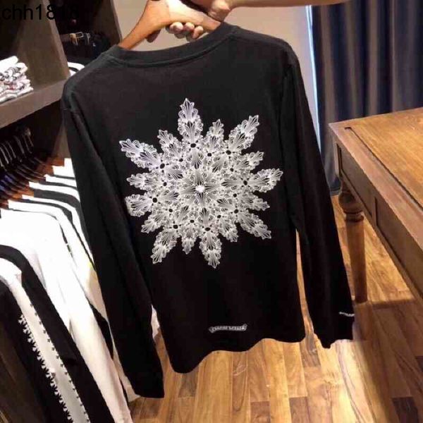 designer tee women's and crowe's long men's sleeve t-shirt hearts snowflake phantom horseshoe large loose casual couple', White;black
designer tee women's and crowe's long men's sleeve t-shirt hearts snowflake phantom horseshoe large loose casual couple', White;black
