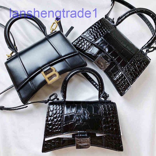 handbags designer balenciga 2022 hourglass bag b home high version leather women's one shoulder cross alligator handbag
handbags designer balenciga 2022 hourglass bag b home high version leather women's one shoulder cross alligator handbag