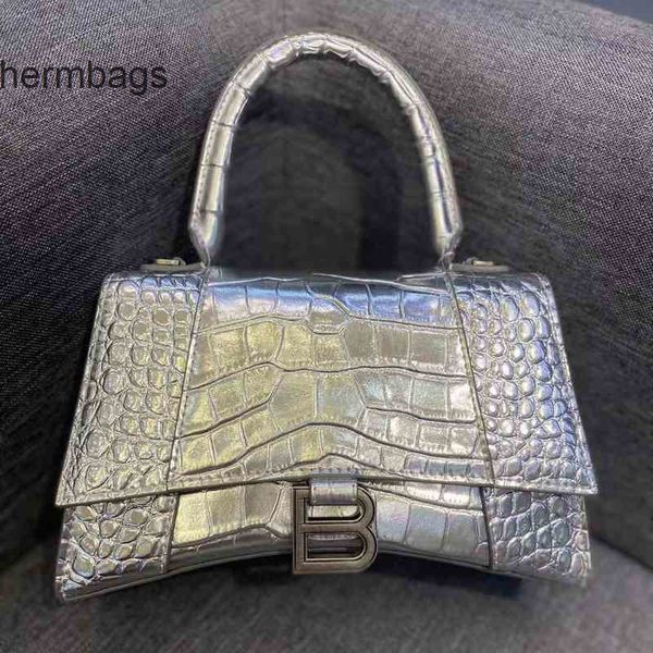 shoulder balencaigass bag classic brand italy fashion bags leather crocodile pattern messenger women one flip small square hourglass o11t
shoulder balencaigass bag classic brand italy fashion bags leather crocodile pattern messenger women one flip small square hourglass o11t