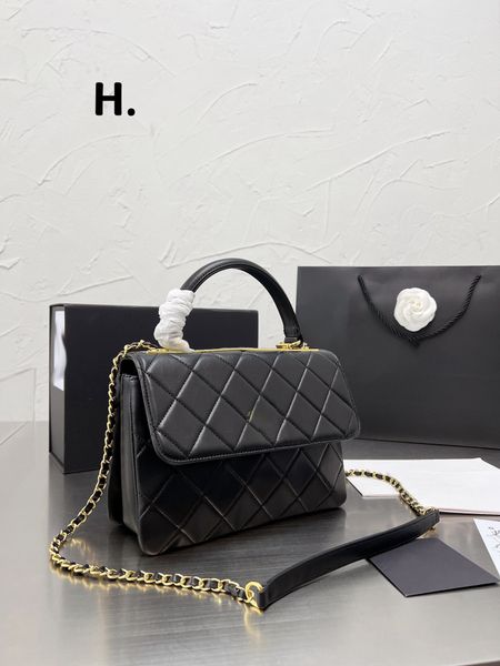 designers shoulder bag tote purse luxury brand handbag message bags cluth classic genuine leather crossbody original box handel 25cm luggage
designers shoulder bag tote purse luxury brand handbag message bags cluth classic genuine leather crossbody original box handel 25cm luggage