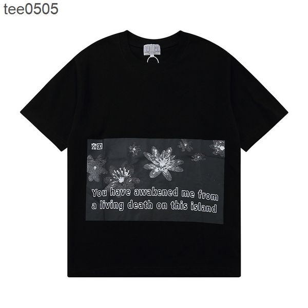 2022 tee new trendy cavemp c.e futurist print men's and women's loose short sleeve t-shirt, White;black
2022 tee new trendy cavemp c.e futurist print men's and women's loose short sleeve t-shirt, White;black