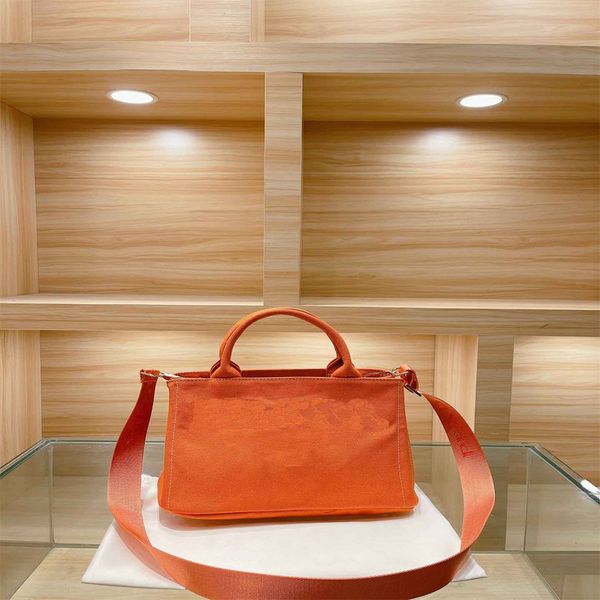 designer luxury shoulder bag casual tote leather women men handbag fashion triangle crossbody bags colorful flap
designer luxury shoulder bag casual tote leather women men handbag fashion triangle crossbody bags colorful flap